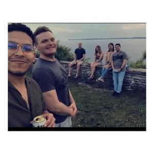 Meet your Posher, Cody